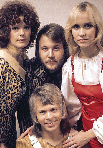 MÜZİK TARİHİNDEN YAPRAKLAR